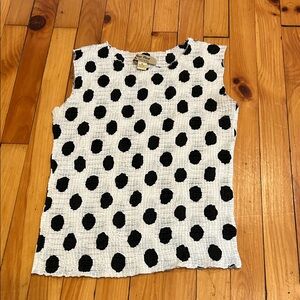 RAFAEL White Textured Top with Black Polka Dots